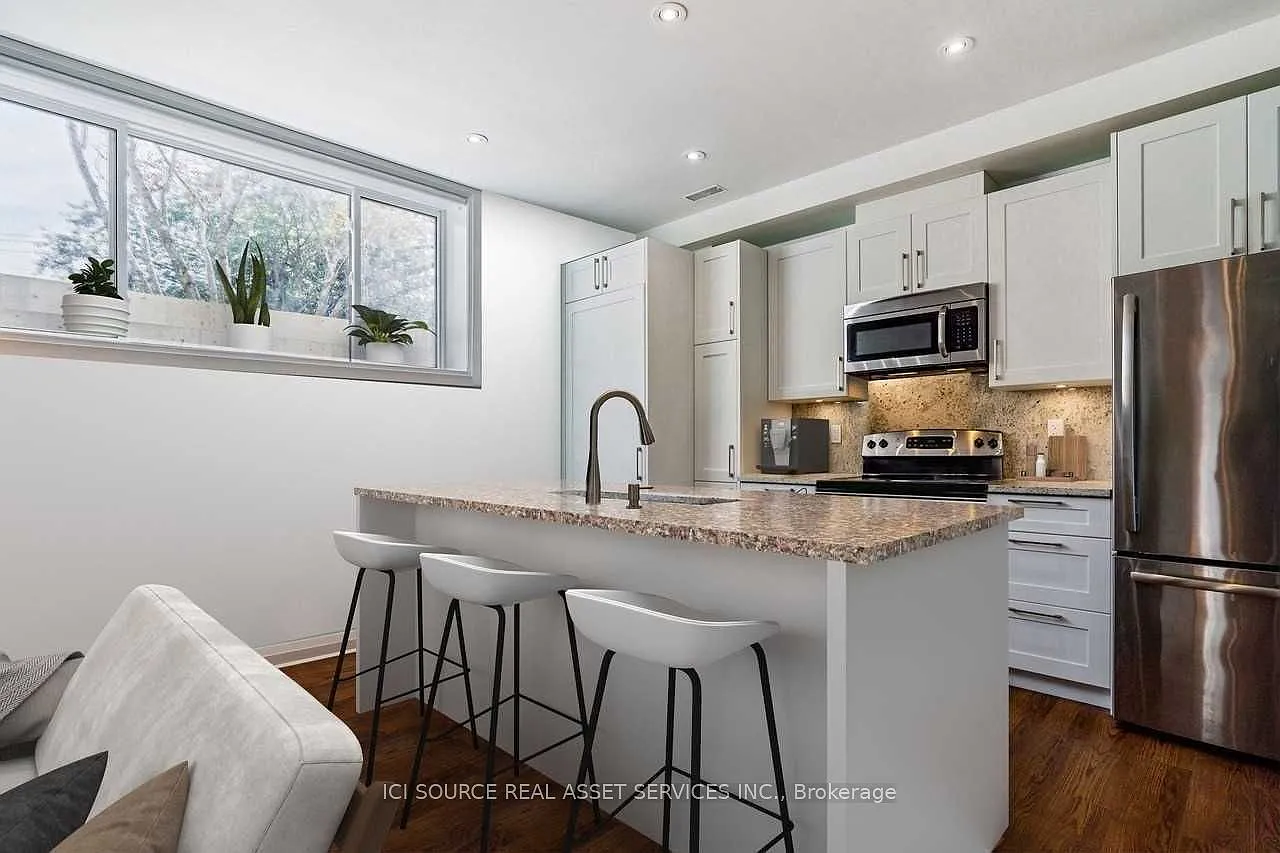 3 bed, $3,950 — Photo 4