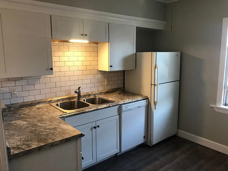 97 Sterling Ave #2 — Photo 7