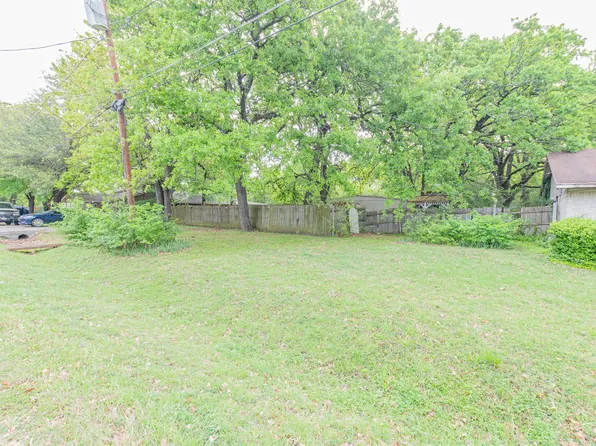 2322 Cool Mist Ln, Dallas, TX 75253