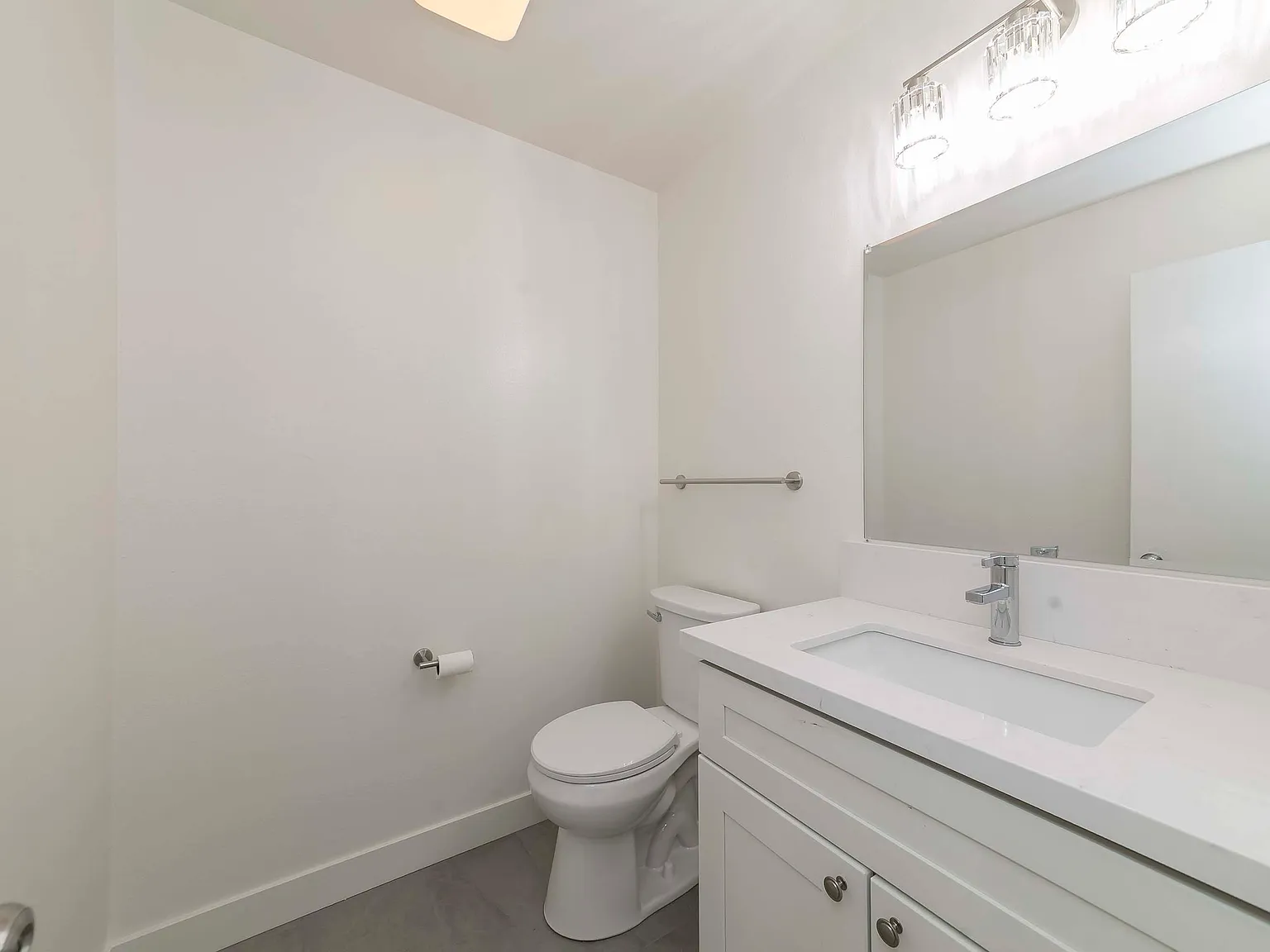2 bed, 1.5 bath, 1000 sqft, $3,000 — Photo 4