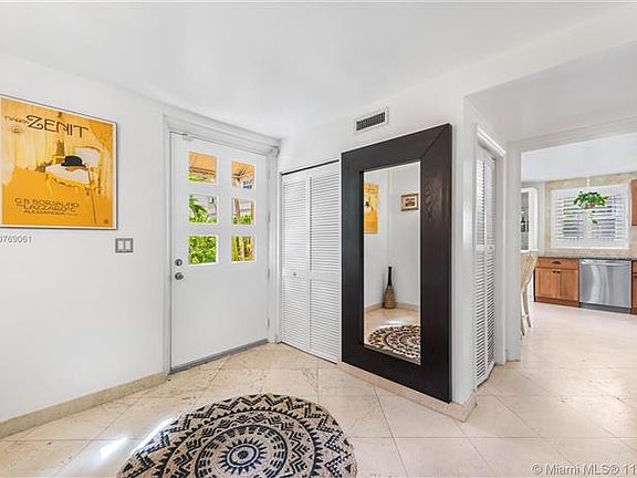 5th image of 2845 Shipping Ave #2845