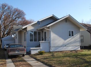 1225 3rd St, Brookings, SD 57006