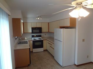 1315 W South Park Ave, Oshkosh, WI 54902