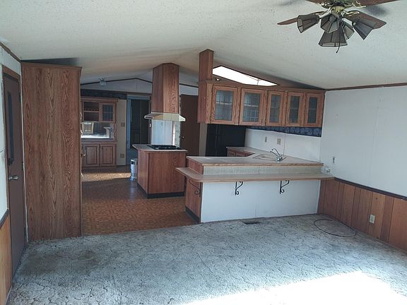 5th image of 14136 Wood St Lot 63
