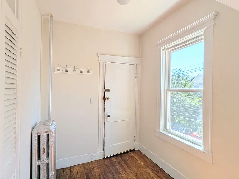 10 Athol St #2 — Photo 12