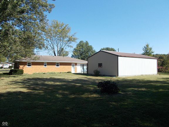 2nd image of 6635 W County Road 500 N