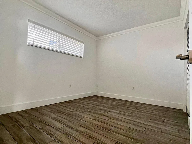 126 SW 17th Rd #405 — Photo 21
