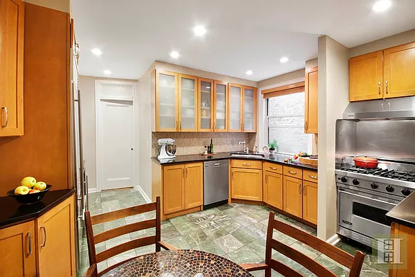 Sold by Halstead Real Estate | media 17