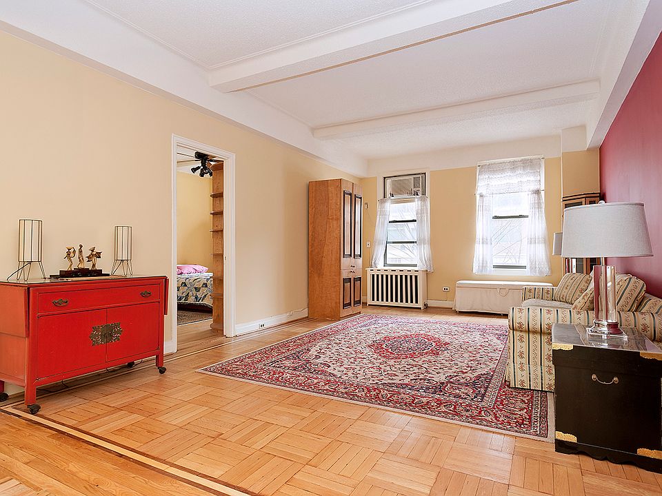 1st image of 201 W 89th St APT 2D