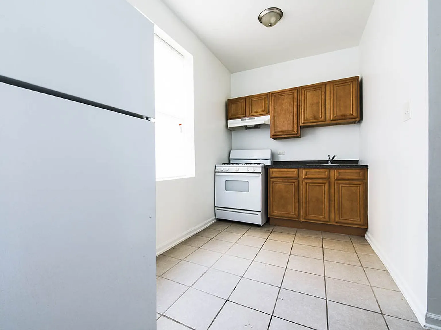 5314 W Washington — Photo 3