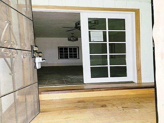 5th image of 44961 Pine Shadows Rd