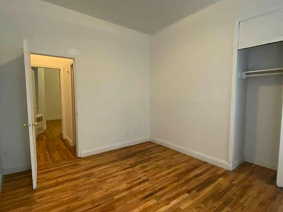 5th image of 361 E 10th St #23