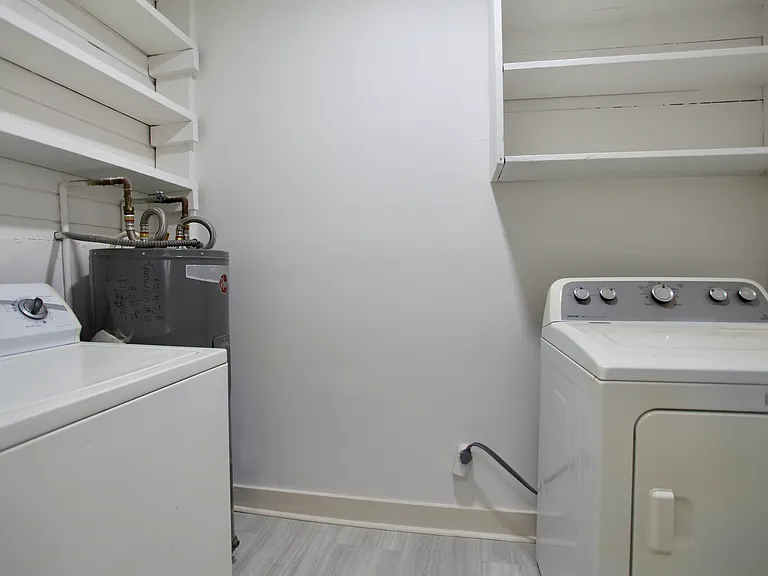 2714 Shamrock Dr — Photo 20