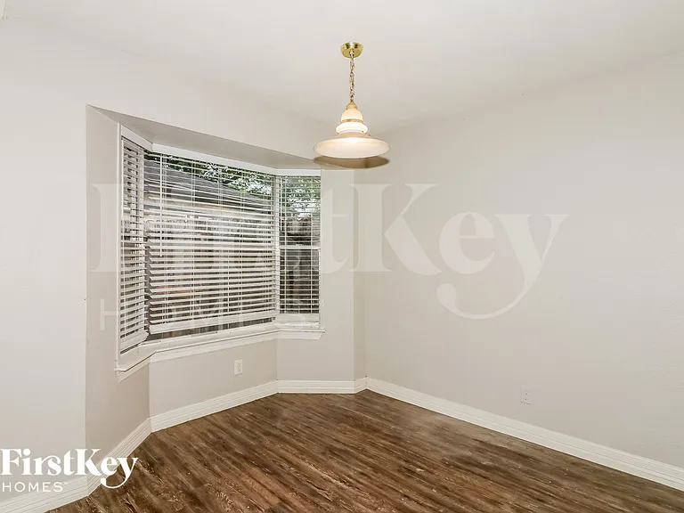 15631 Cascade Point Dr — Photo 4