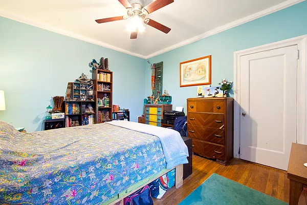 Sold by Compass | media 3