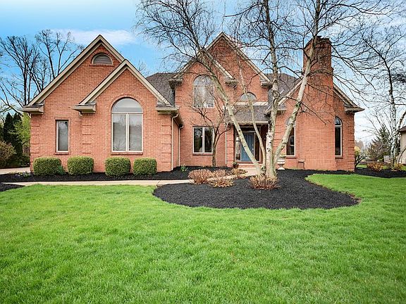 3rd image of 5727 Medallion Dr E