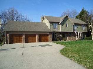 214 Yorkshire Cir, Noblesville, IN 46060