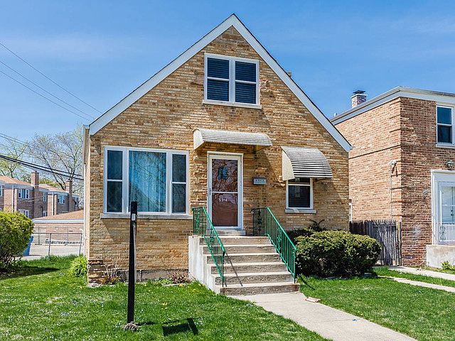1st image of 5304 N Neenah Ave