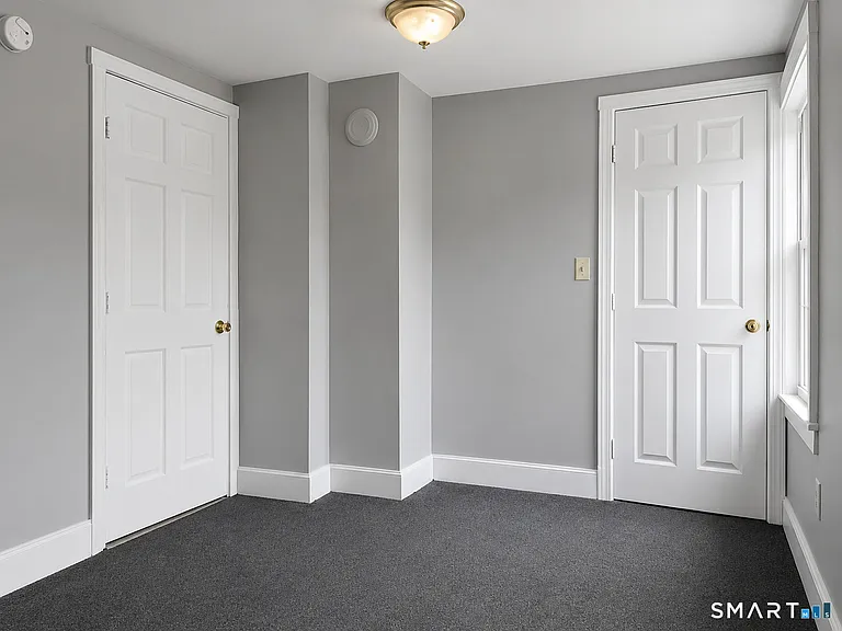 50 Olive St #3N — Photo 4