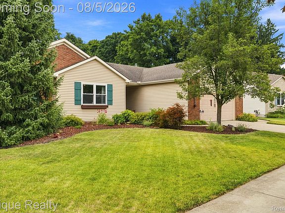 3rd image of 25 Melvin J Ct
