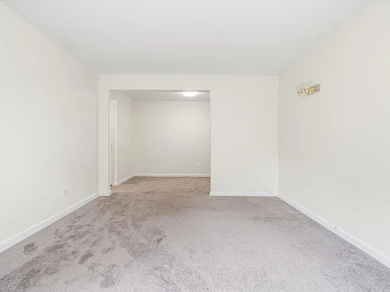 82-40 Austin St #6B — Photo 11