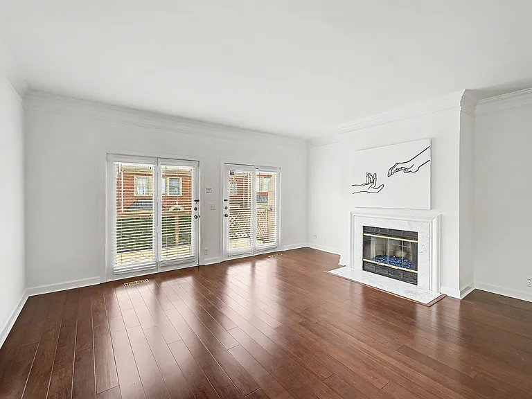 126 Forest Place Cir — Photo 15