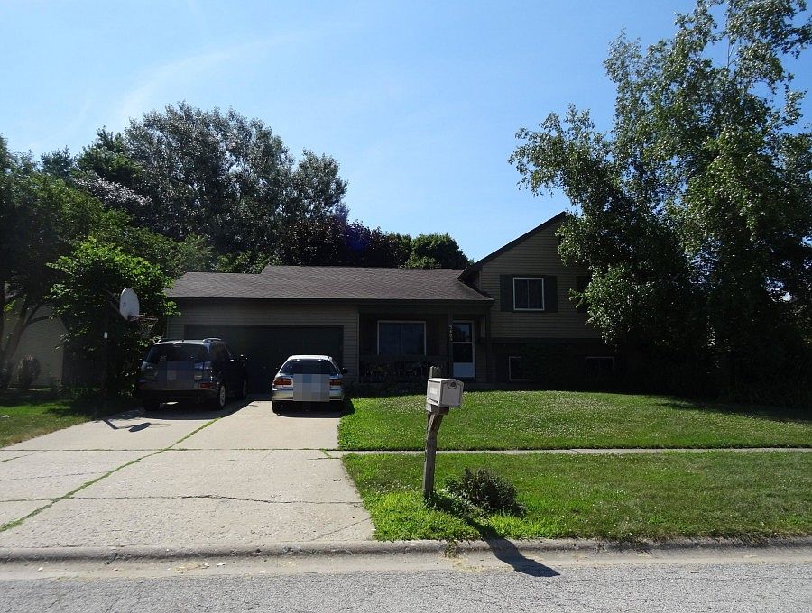 1st image of 5409 W Chasefield Cir