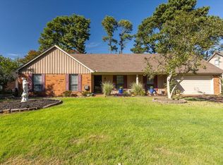 8652 Wine Leaf Cv, Germantown, TN 38139