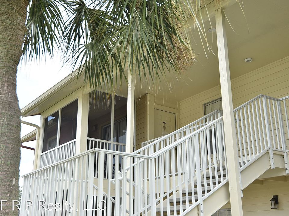 1st image of 804 Lake Haven Sq Unit 205