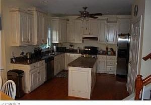 3rd image of 2095 Stemcreek Trl