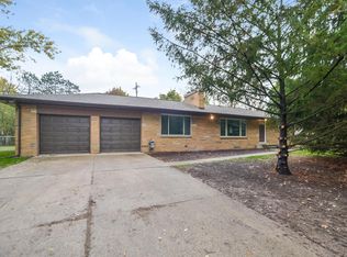 128 E Beltline Ave SE, Grand Rapids, MI 49506