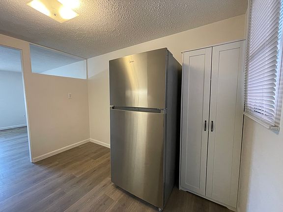 4th image of 14630 64th St N