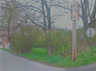 1056 1st St, Nanty Glo, PA 15943
