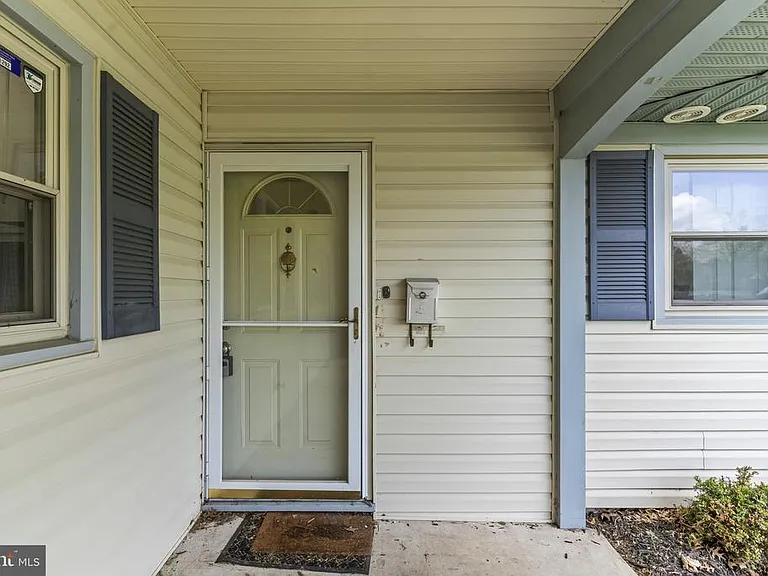 13501 Ivy Way — Photo 5