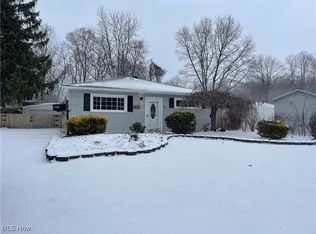 4837 Willowbrook Dr, Mentor, OH 44060