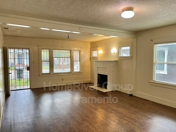 5th image of 3412 40th St