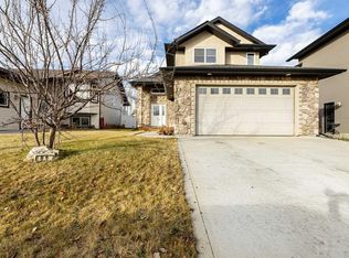 86 SE Jenner Cres, Red Deer, AB T4P0E6