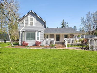 1268 NW B St, Grants Pass, OR, 97526