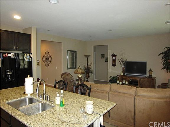 4th image of 34315 Blossoms Dr