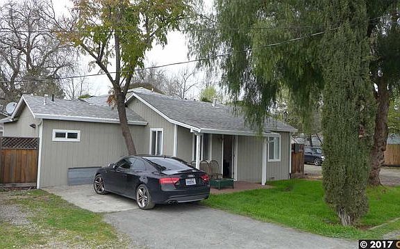 4th image of 2565 Jewell Ln