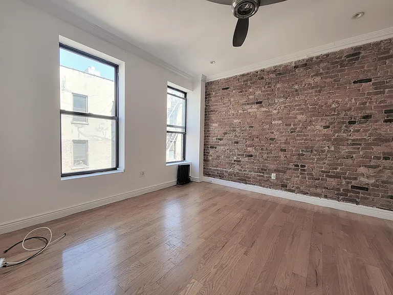 115 W 104th St #46 — Photo 3