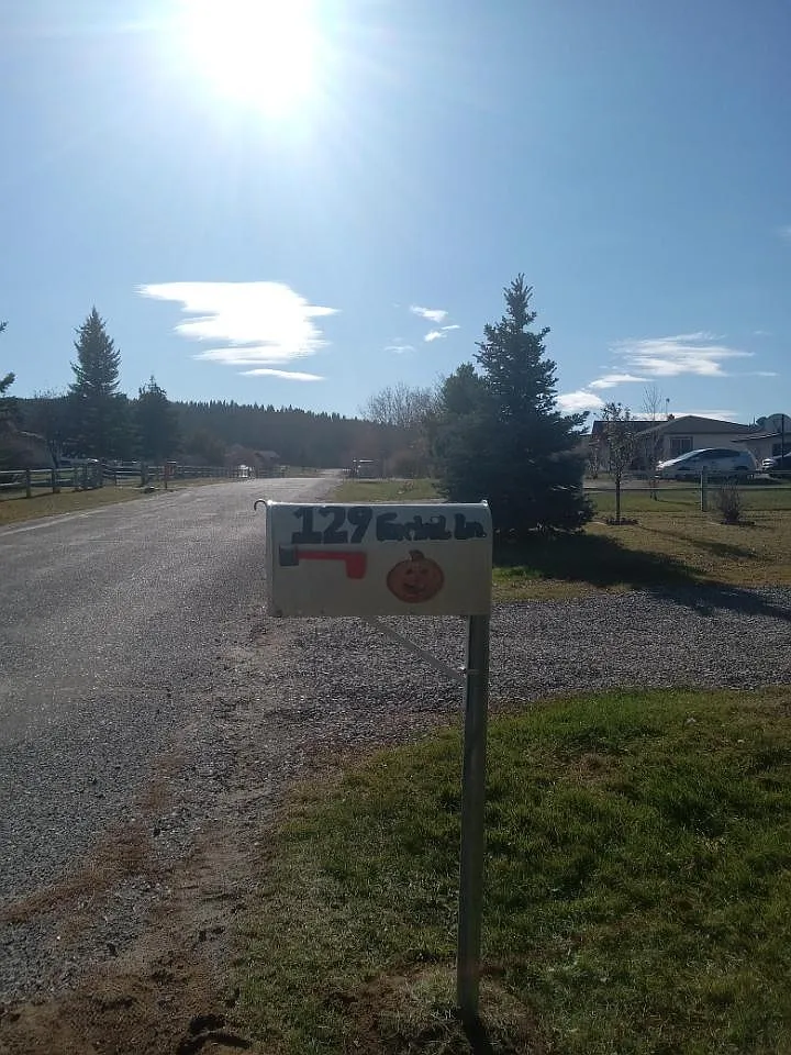 Building Photo - 129 Foxtail Ln