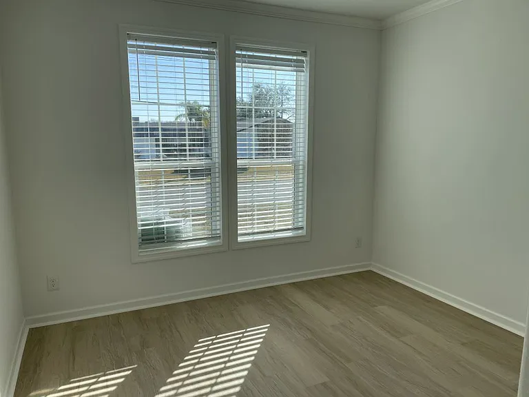 1415 Main St #22 — Photo 15