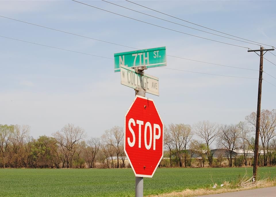 1st image of N 7th St