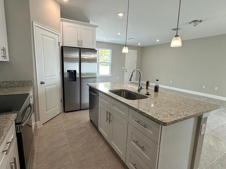 141 Marion Oaks Crse — Photo 2