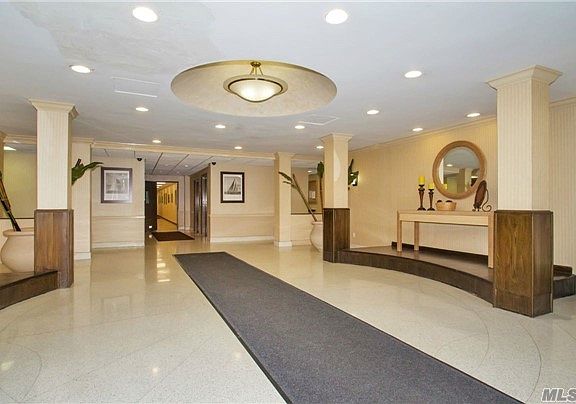 2nd image of 410 E Broadway APT 2Y