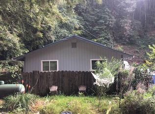 16343 Rio Nido Rd, Guerneville, CA 95446