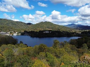 106 Hoosier Ct, Lake Junaluska, NC 28745