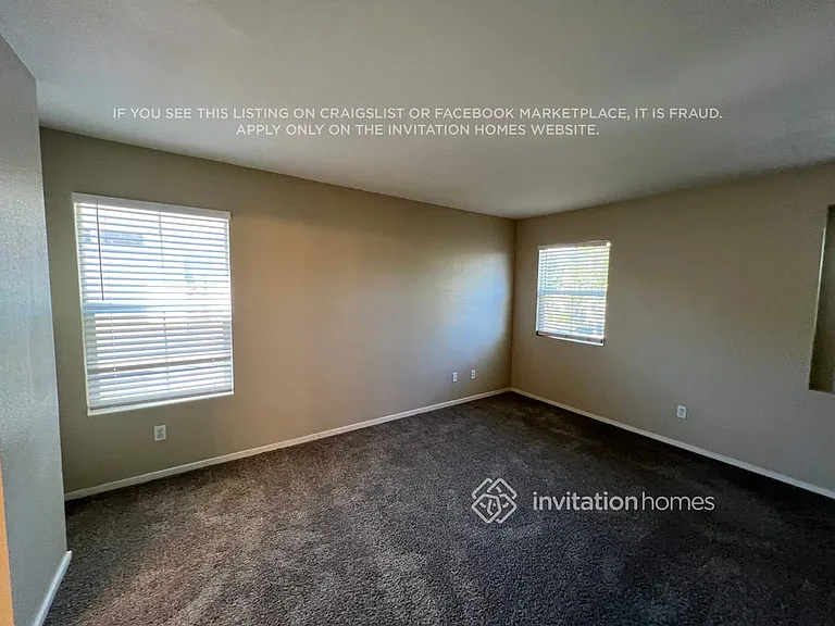 3043 Roadrunner Dr — Photo 9