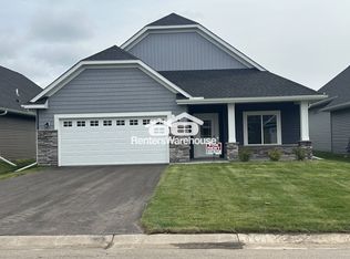 6766 Ivy Wood Ave, Hugo, MN 55038